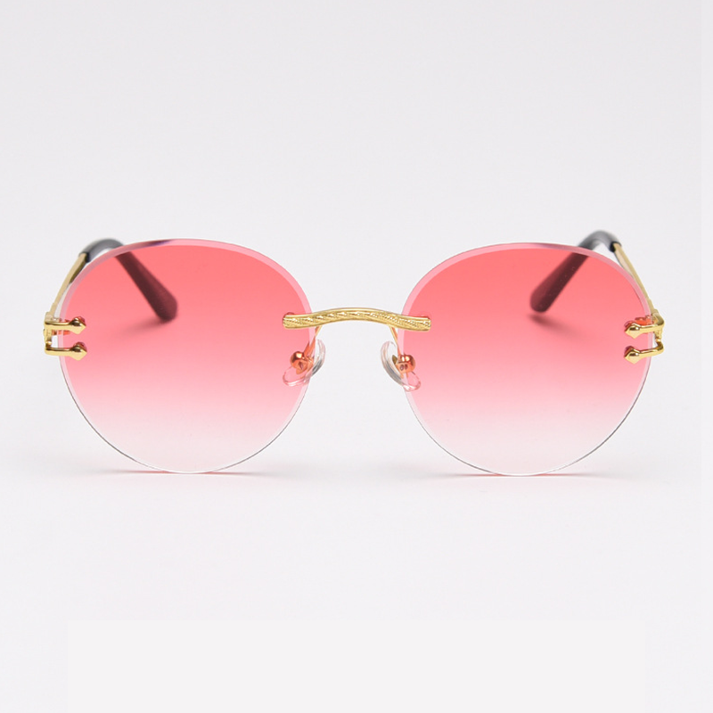 MieMie SR007 sunglasses crafted 18k gold metal temple and a distinctive rimless design, that enhances your look with flair. Equipped with UV400 protection, these sunglasses offer exceptional defense against harmful rays, comes in pink, black, coffee, purple, navy, wine red, clear color