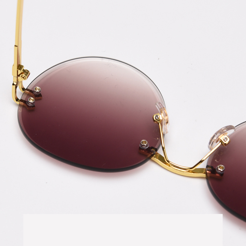 MieMie SR007 sunglasses crafted 18k gold metal temple and a distinctive rimless design, that enhances your look with flair. Equipped with UV400 protection, these sunglasses offer exceptional defense against harmful rays, comes in pink, black, coffee, purple, navy, wine red, clear color