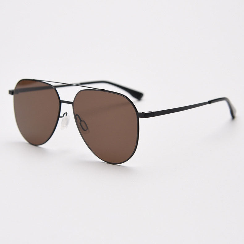 SA004 MieMie Aviator-shape Sunglasses made from high quality metal & nylon lenses. Available in 4 colors: Black, Brown, Grey & Purple. Perfect for UV400 protection when driving and reducing glare to ensure clear vision on the go.