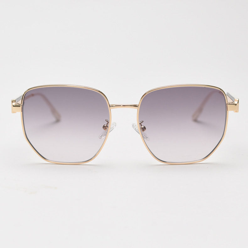 Discover Miemie SA002 Aviator-shape Sunglasses with Nylon Lenses and metal material. Perfect for outside stroll during the day, driving, beach as it is equipped with UV400 protection and reducing glare to ensure clear vision on the go. Comes in 4 colors: Purple, White, Brown, Black