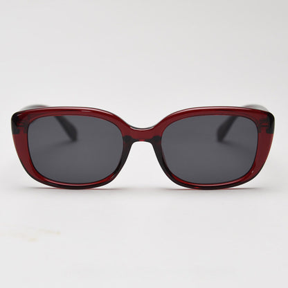 SSQ008 MieMie square sunglasses made from TR90 material & TAC lenses and are available in 4 color options: black, brown, red, white. Crafted with Polarized UV400 protection, reduces glare, great for beach or outdoor activities