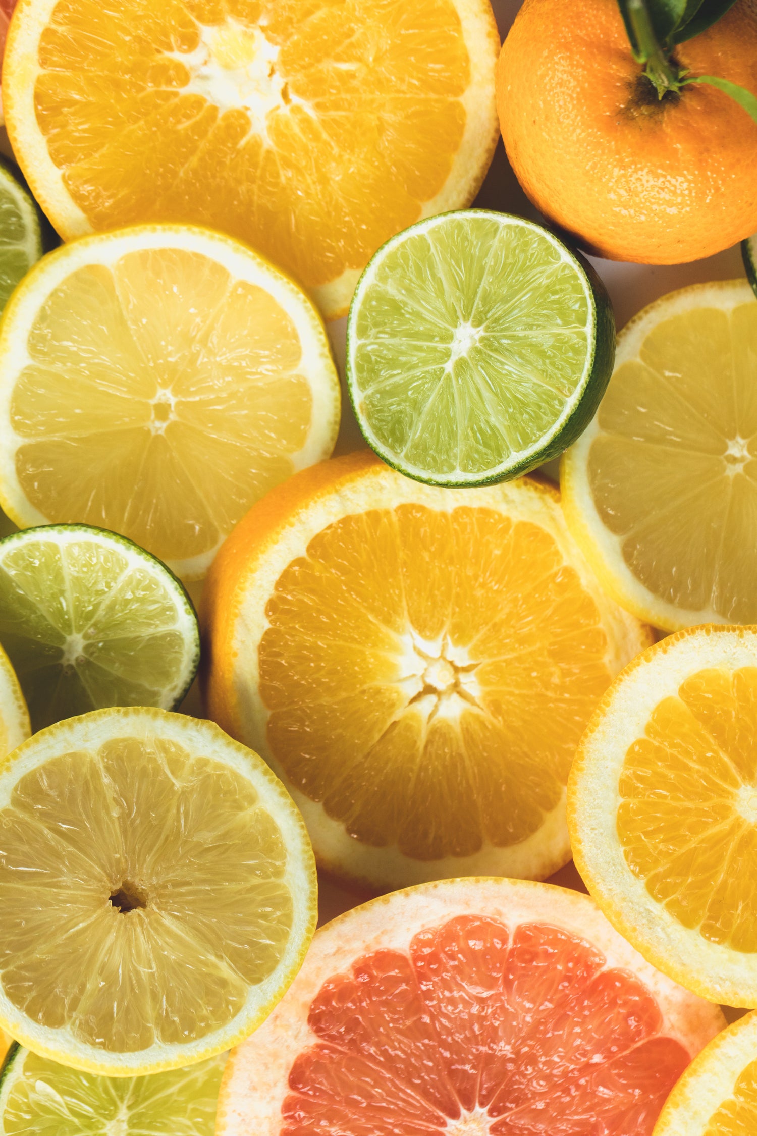 fresh-citrus-fruit-slices